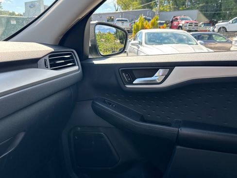 Used 2020 Ford Escape SEL AWD/4WD image 19