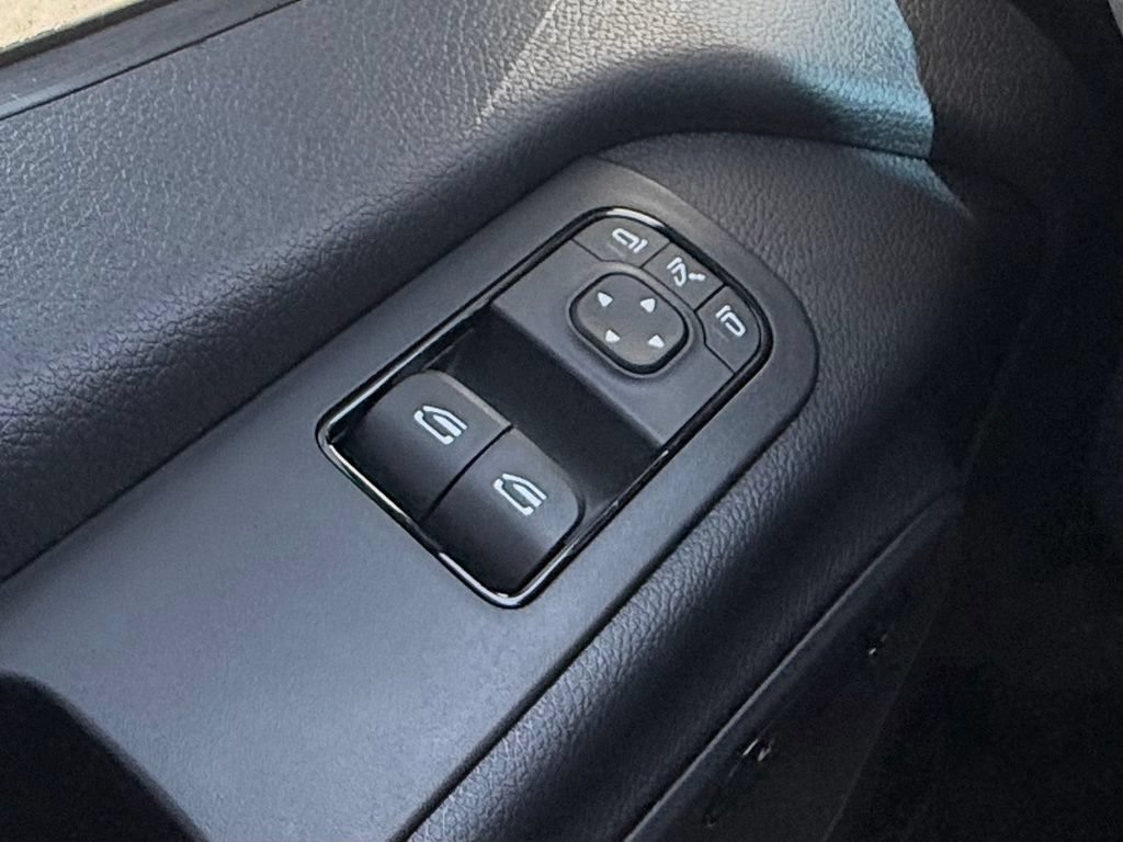 New 2026 Mercedes-Benz Sprinter 2500 image 18