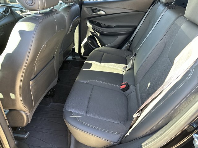 Certified 2023 Buick Encore GX Preferred w/ Cold Weather Comfort Package AWD/4WD image 33