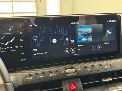 Used 2025 Kia K4 GT-Line w/ GT-Line Sunroof Package image 39