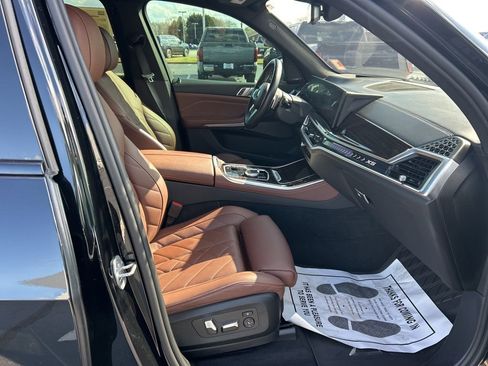 Used 2024 BMW X5 sDrive40i w/ M Sport Package image 25
