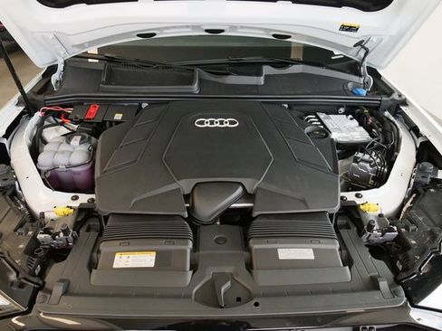 New 2026 Audi Q7 3.0T Premium Plus image 9