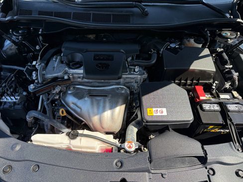Used 2017 Toyota Camry SE FWD image 20