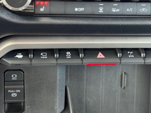 Used 2022 Toyota Tundra SR5 w/ TRD Off-Road Premium Package image 18