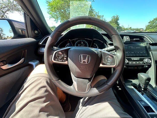 Used 2017 Honda Civic EX-T image 12