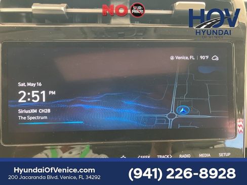 Certified 2024 Hyundai Tucson SEL w/ Convenience Package FWD image 15