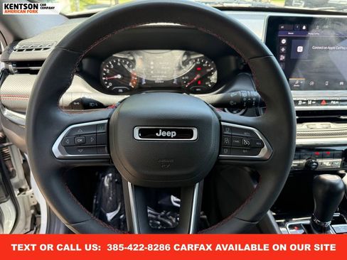 Used 2023 Jeep Compass Trailhawk image 18