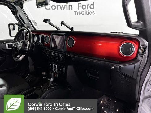 Used 2020 Jeep Gladiator Rubicon AWD/4WD image 29
