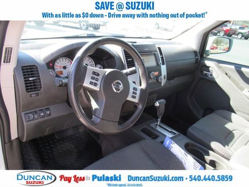 Used 2018 Nissan Frontier PRO-4X image 11