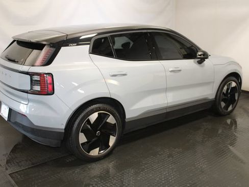 Used 2025 Volvo EX30 Ultra w/ Climate Package AWD/4WD image 5