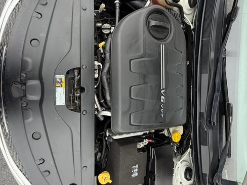 Used 2015 Chrysler 200 C w/ Navigation & Sound Group I FWD image 25