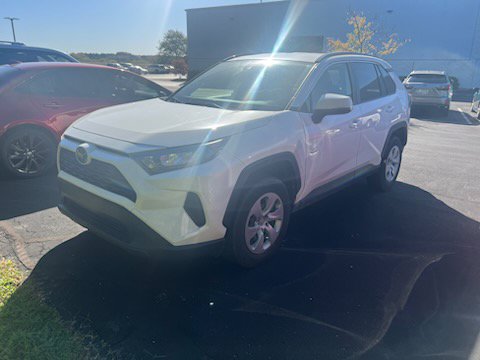 Used 2019 Toyota RAV4 LE w/ All Weather Liner Package FWD image 3
