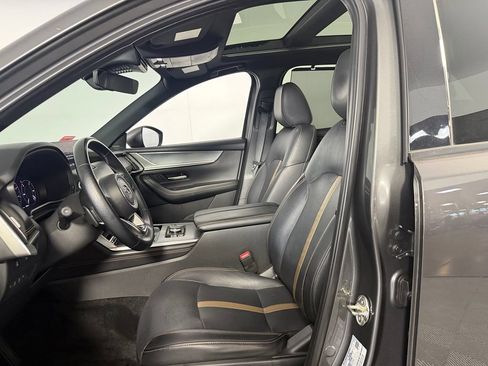 Used 2024 MAZDA CX-90 Plug-In Hybrid w/ Premium Plus AWD/4WD image 19