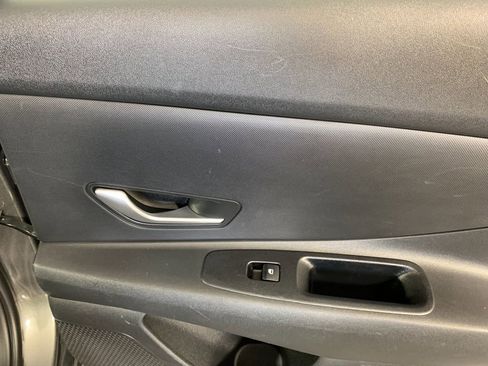 Used 2025 Hyundai Elantra SE FWD image 36