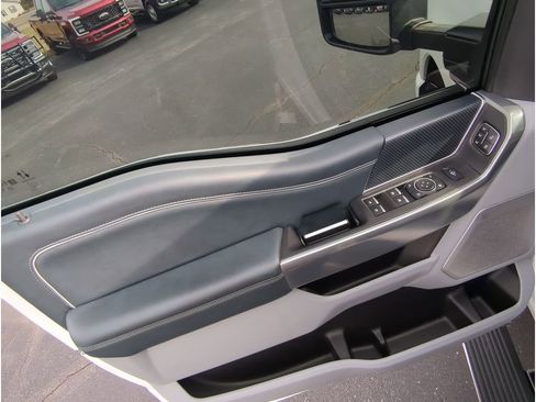 Used 2024 Ford F350 Limited w/ FX4 Off-Road Package image 12