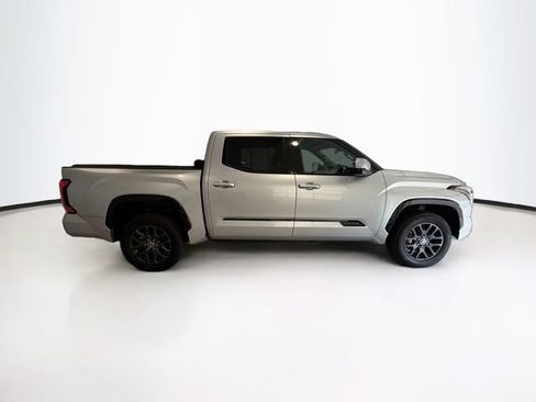 Used 2023 Toyota Tundra Platinum AWD/4WD image 7