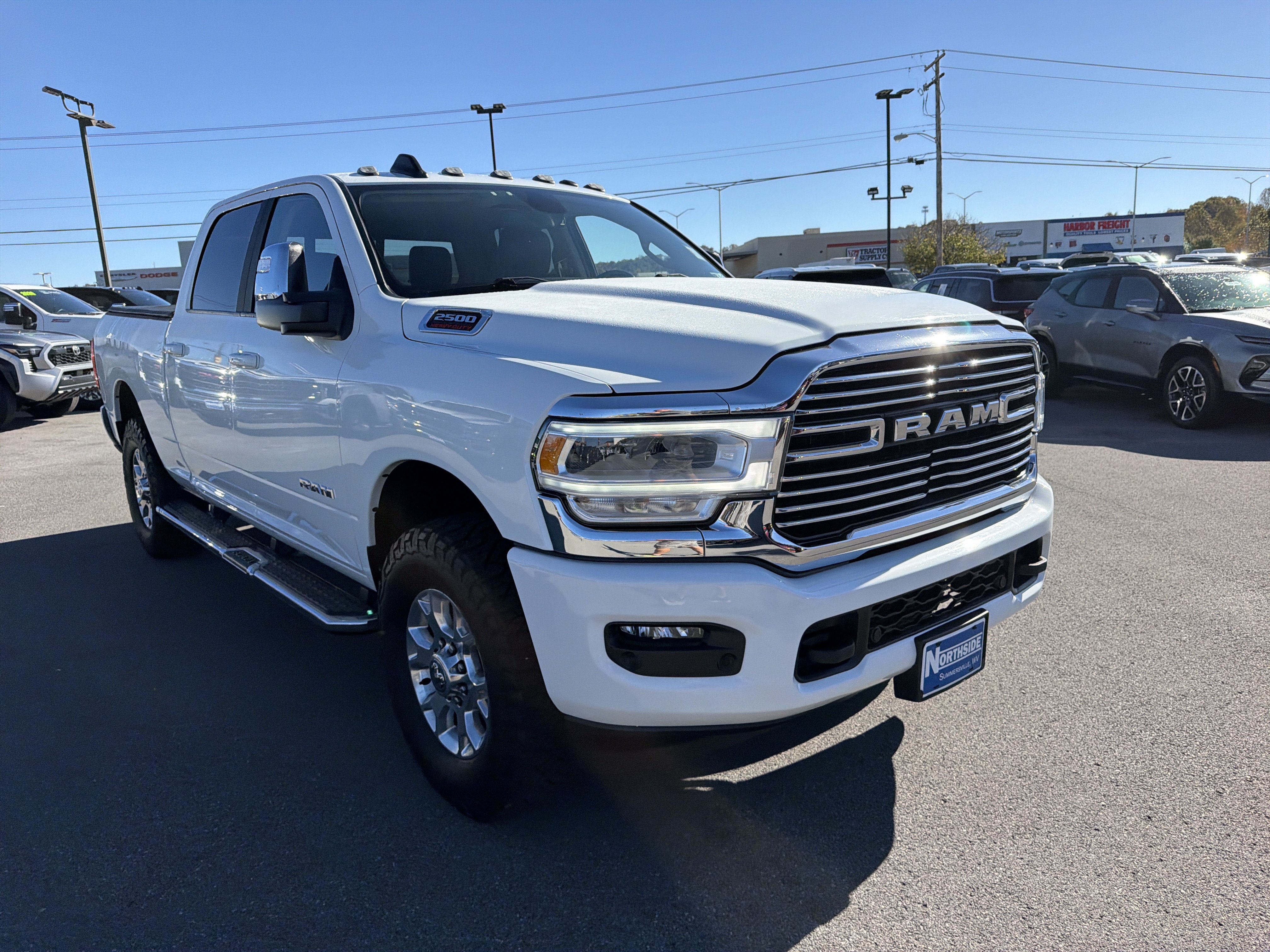 Used 2024 RAM 2500 Laramie w/ Snow Chief Group AWD/4WD image 3