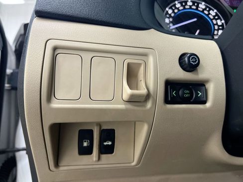 Used 2008 Lexus IS 250 AWD image 17