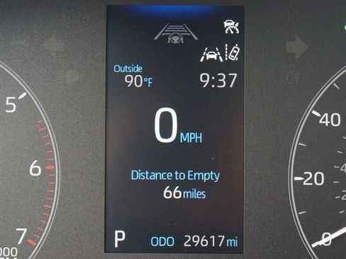 Used 2023 Toyota Corolla SE AWD/4WD image 4
