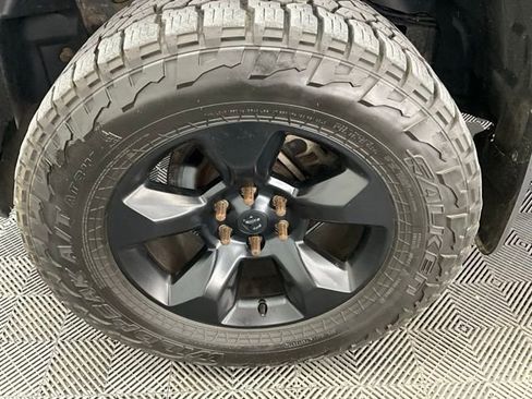 Used 2019 RAM 1500 Sport w/ Level 2 Equipment Group image 28