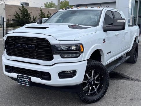 Certified 2023 RAM 3500 Limited w/ Night Edition AWD/4WD image 3