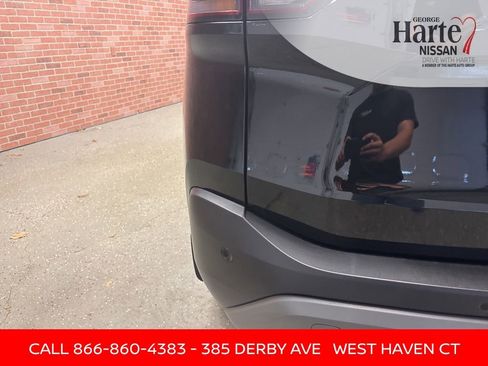 Certified 2023 Nissan Rogue S image 48