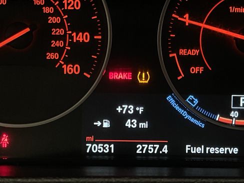 Used 2016 BMW 428i xDrive Convertible AWD/4WD image 21
