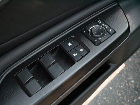 Used 2020 Lexus ES 350 w/ Premium Package FWD image 19