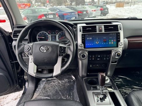 Used 2016 Toyota 4Runner Limited image 34