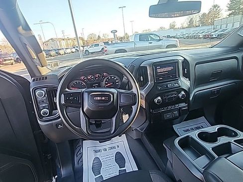 Used 2020 GMC Sierra 1500 4x4 Crew Cab w/ Sierra Value Package image 2