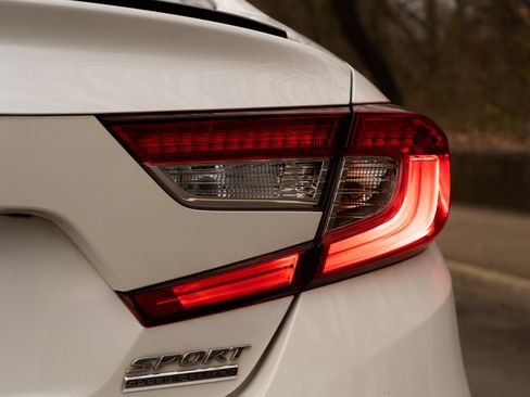 Certified 2022 Honda Accord Sport Special Edition image 14