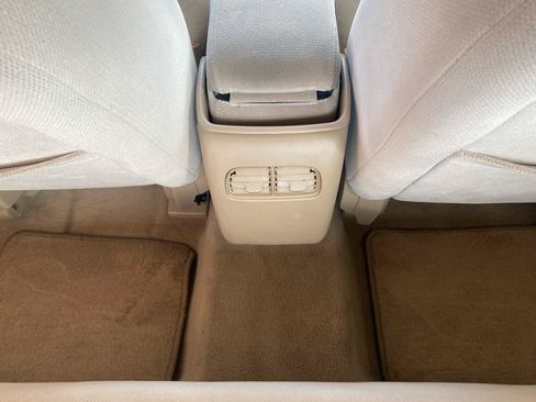 Used 2006 Buick Lucerne CX FWD image 21