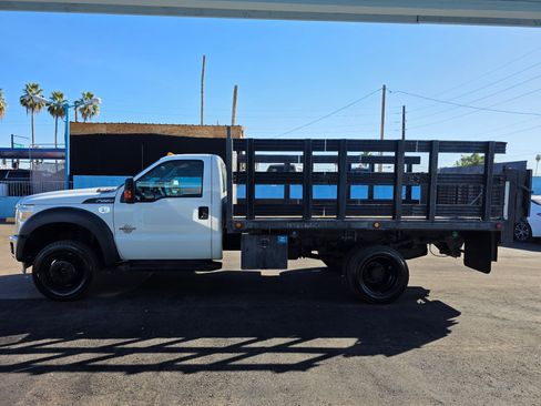 Used 2015 Ford F550 4x4 Regular Cab Super Duty image 6