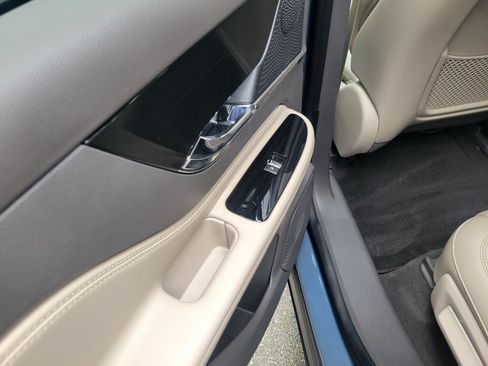 Certified 2024 Lincoln Corsair FWD image 5