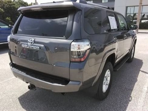 Used 2021 Toyota 4Runner SR5 AWD/4WD image 3