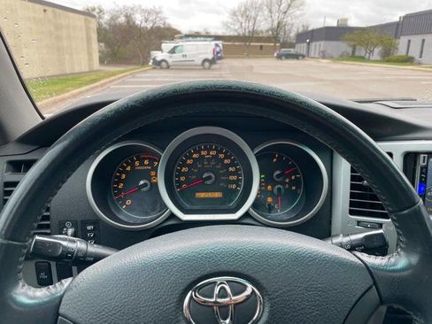 Used 2007 Toyota 4Runner Limited image 38