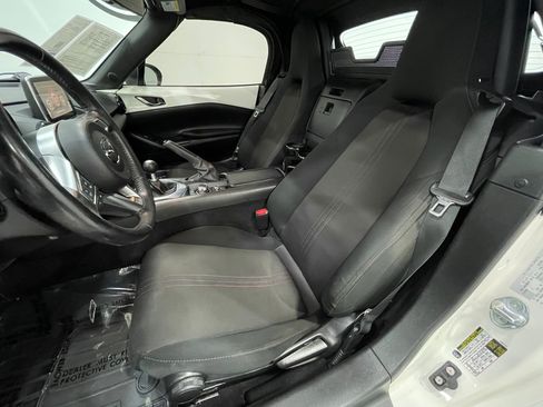 Used 2016 MAZDA MX-5 Miata Club w/ Brembo/BBS Package RWD image 13