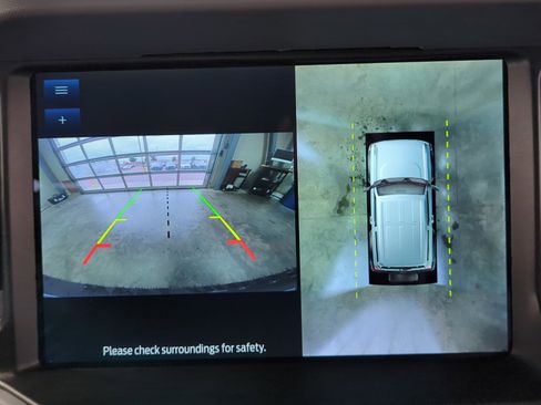 Used 2023 Ford Bronco Badlands image 25