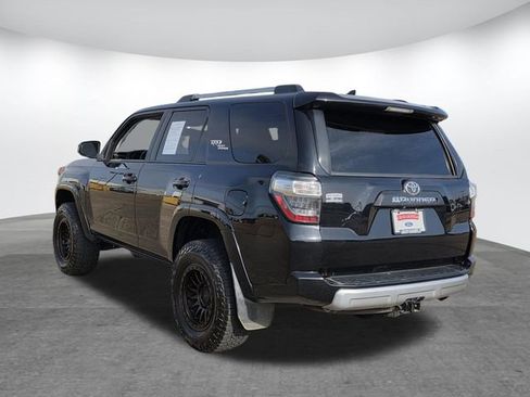 Used 2018 Toyota 4Runner TRD Off-Road Premium image 6
