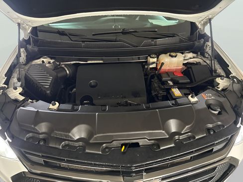 Used 2020 Chevrolet Traverse Premier w/ Redline Edition AWD/4WD image 14