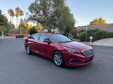 Used 2017 Hyundai Sonata SE image 3