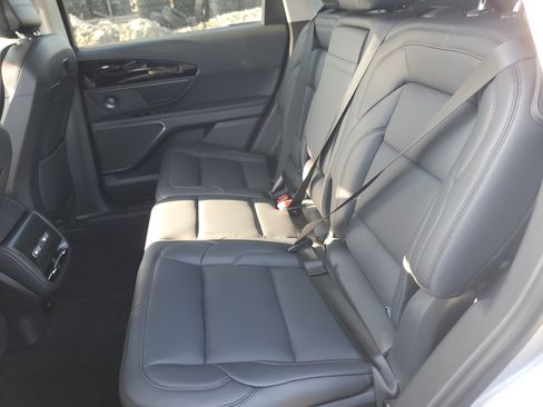 New 2026 Lincoln Nautilus Premier w/ Equipment Group 102A image 30