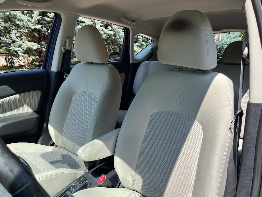 Used 2014 Nissan Versa Note SV w/ Convenience Package FWD image 9