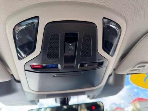 Used 2023 Subaru Outback Onyx Edition image 33