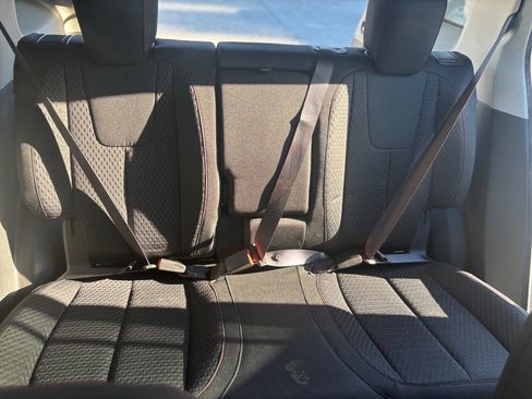 Used 2014 GMC Terrain SLE image 25