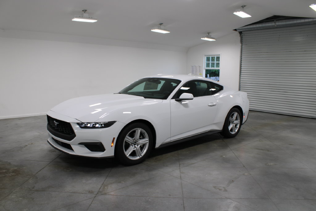 New 2026 Ford Mustang Coupe RWD image 3