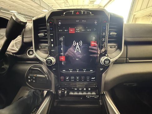 Used 2021 RAM 2500 Laramie image 27