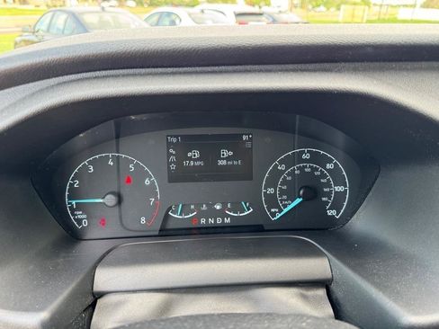 Used 2022 Ford Transit 250 Low Roof AWD image 37