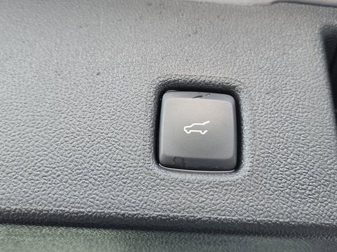 Used 2022 Ford Escape Titanium w/ Titanium Elite Package image 13