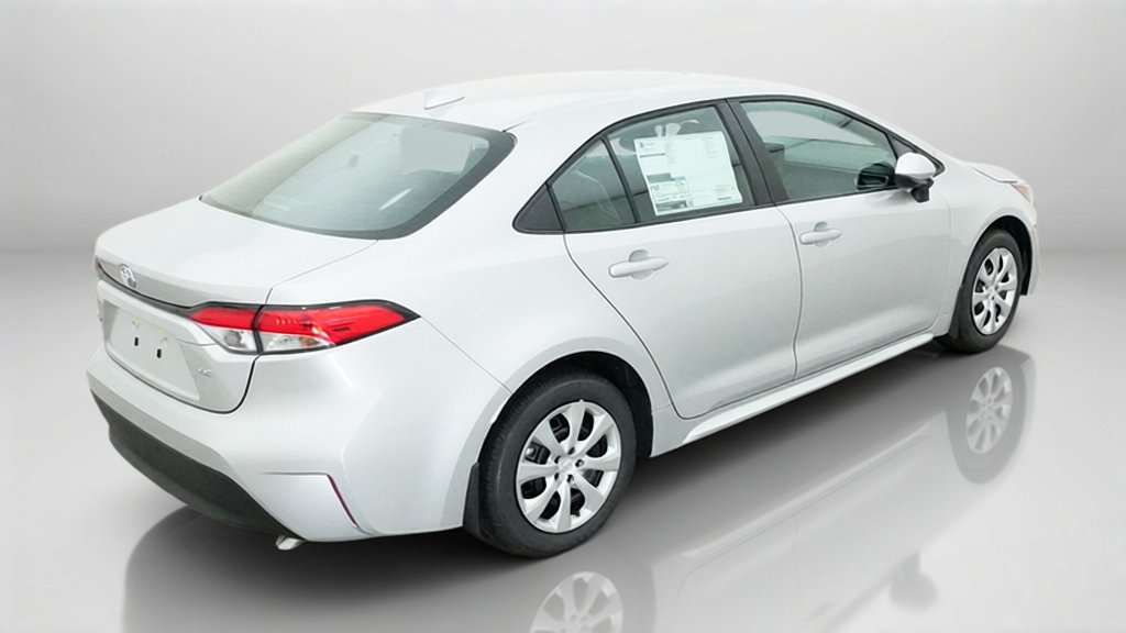 New 2027 Toyota Corolla LE FWD image 12